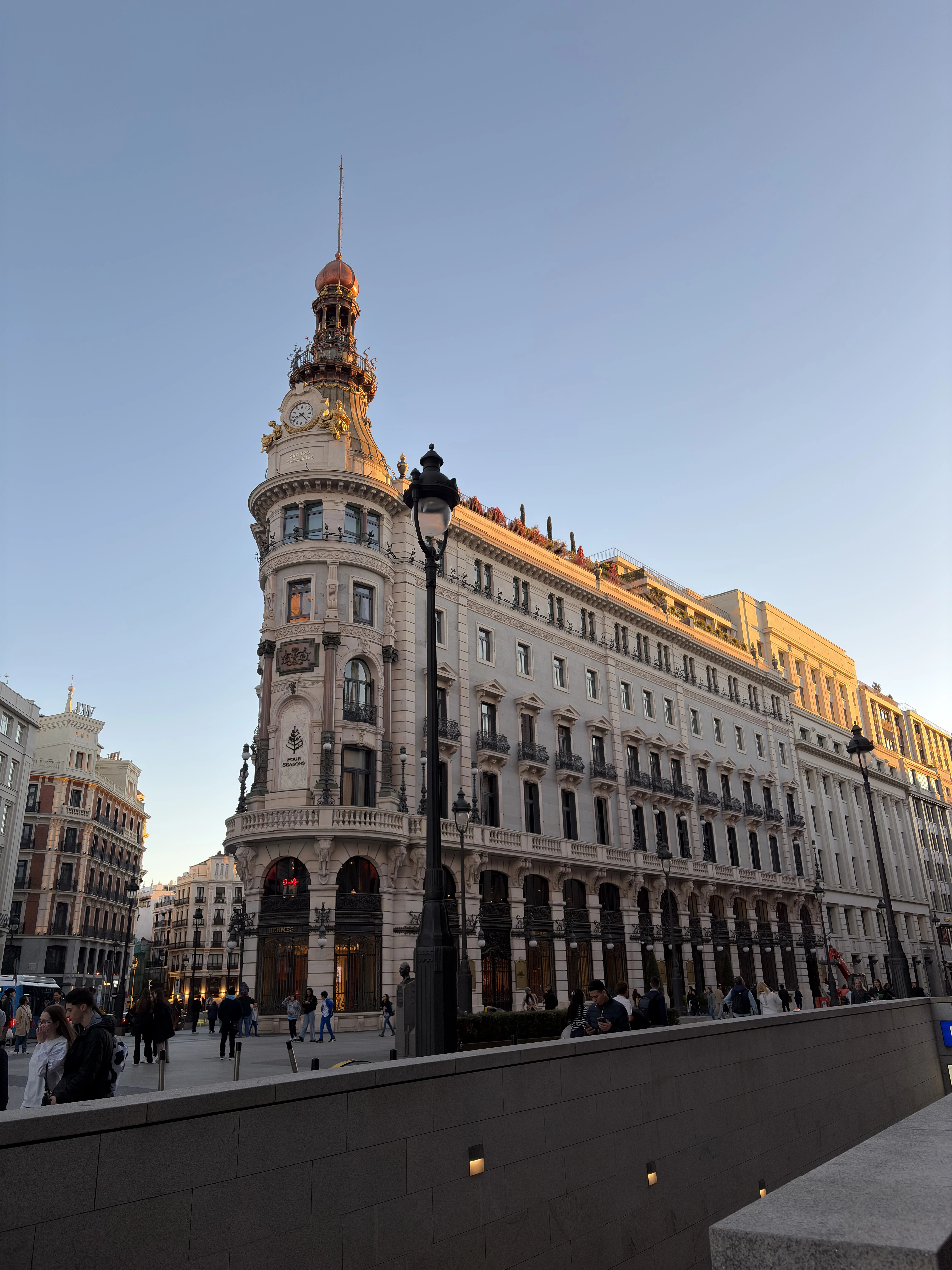 Edificio Canalejas, Madrid